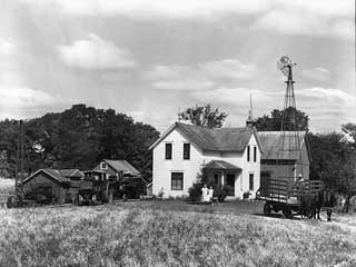 A farm. Loc. no. Norton & Peel 98191