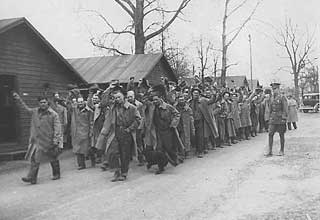 Civilian Conservation Corps members leaving Fort Snelling for the Superior National Forest, 1933.