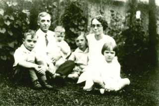 The Dean family, 1928.