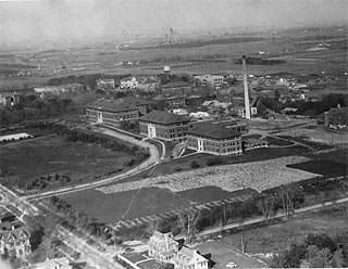 Photo: Aerial view of Haecker Hall, Agricultural Engineering, Coffey Hall and the surrounding area, 1940.