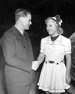 Person: Sonja Henie.