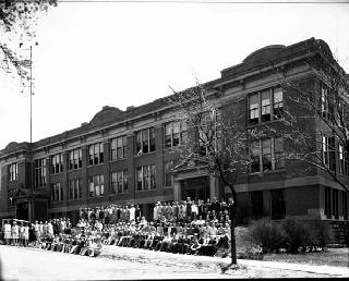 Photo: Johnson High School, 766 York, St. Paul, 1930.