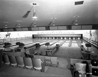 Photo: Lariat Lanes, 6300 Penn Avenue South, Richfield, 1958.