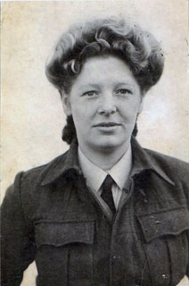 Lee Sworsky, in her British Women's Auxiliary Air Force uniform, ca. 1945.