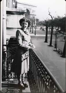 Betty Magnuson Olson in Paris.