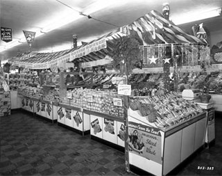 Fruit display, Red Owl Store, 6601 Nicollet Avenue, Richfield, 1956.