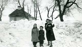 Country school in rural Sibley County, 1951.